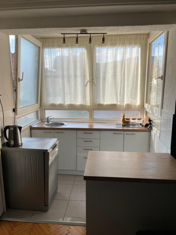 Green Studio Apartment Sarajevo Exteriör bild