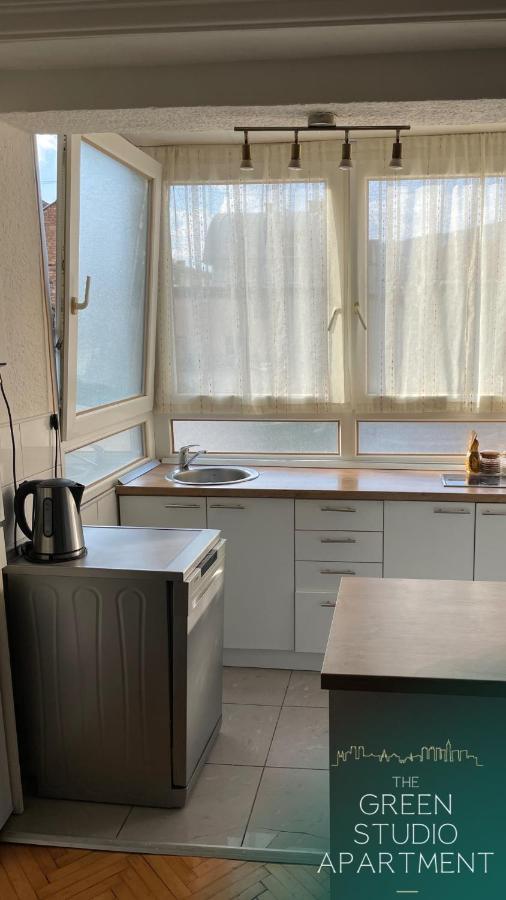 Green Studio Apartment Sarajevo Exteriör bild